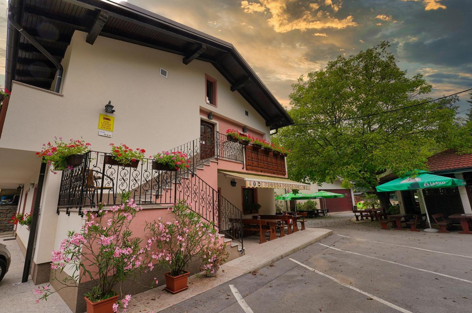 Domacija Bubec Villa Ilirska Bistrica Buitenkant foto